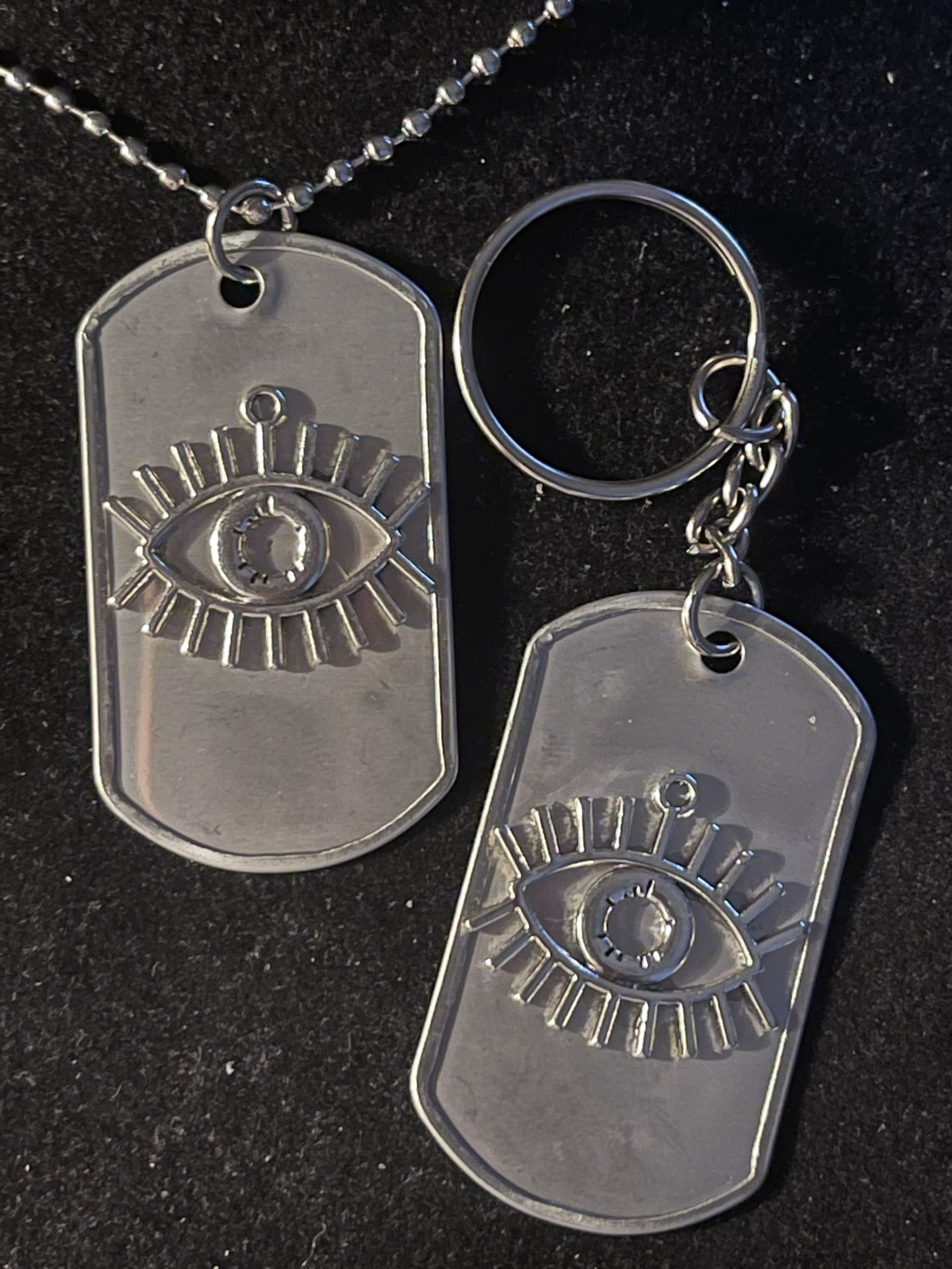 Necklace Hog Tag Charm And Keychain