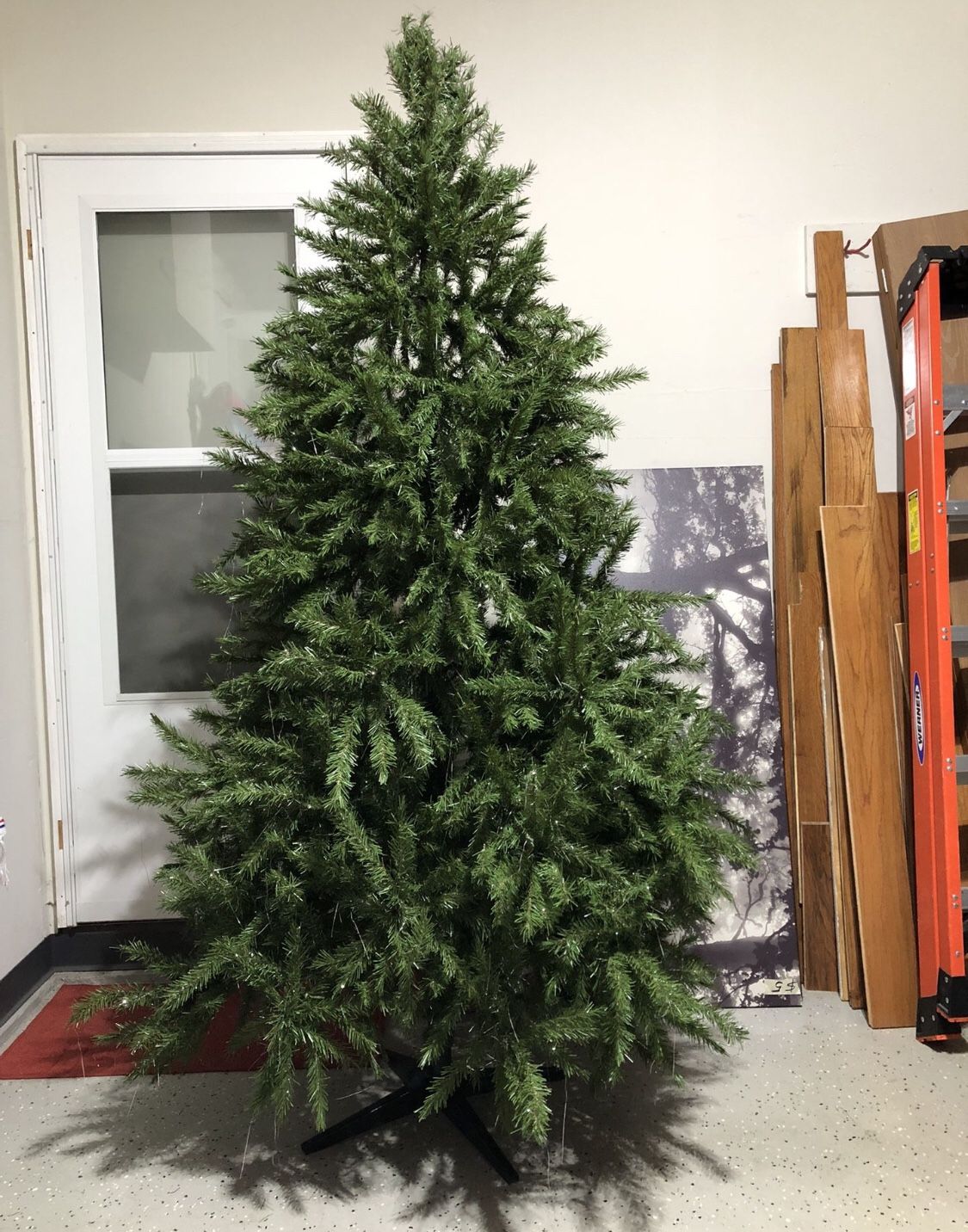 7.5ft Christmas Tree