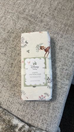 Organic crib fitted sheet by Dismey