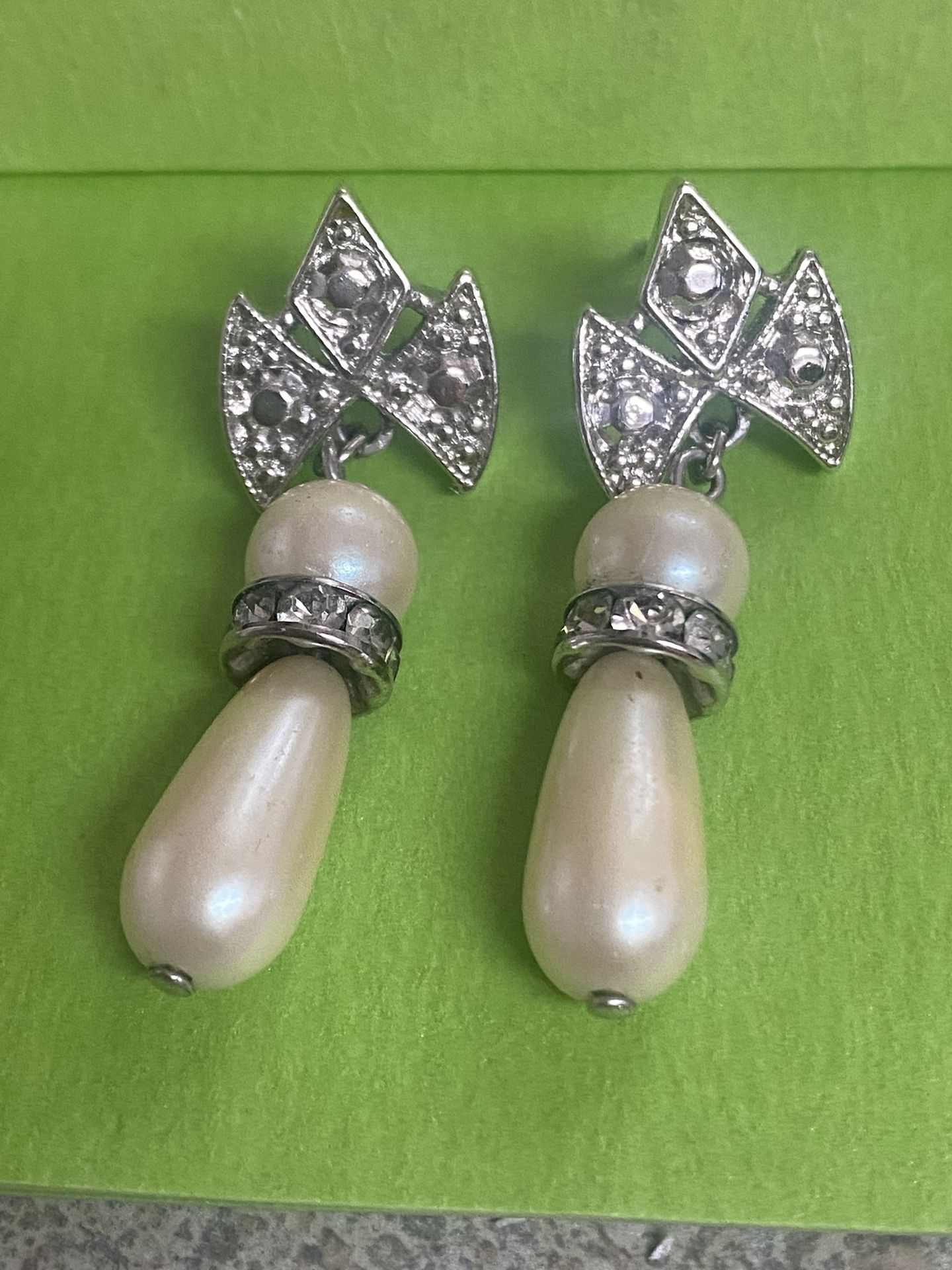 Pearl Drop Earrings