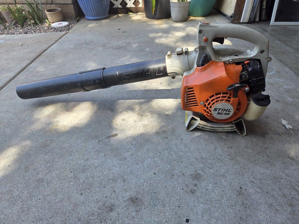 Like New Stihl Blower