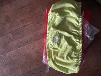Nike Shorts Neon Yellow-Green