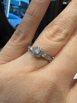 10K white gold natural diamonds beautiful promise engagement wedding ring