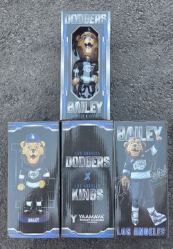 Dodgers kings bobblehead sga 9/1 king 🤴 Bailey NIB