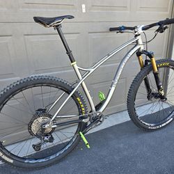 Vassago mooseknuckle Ti