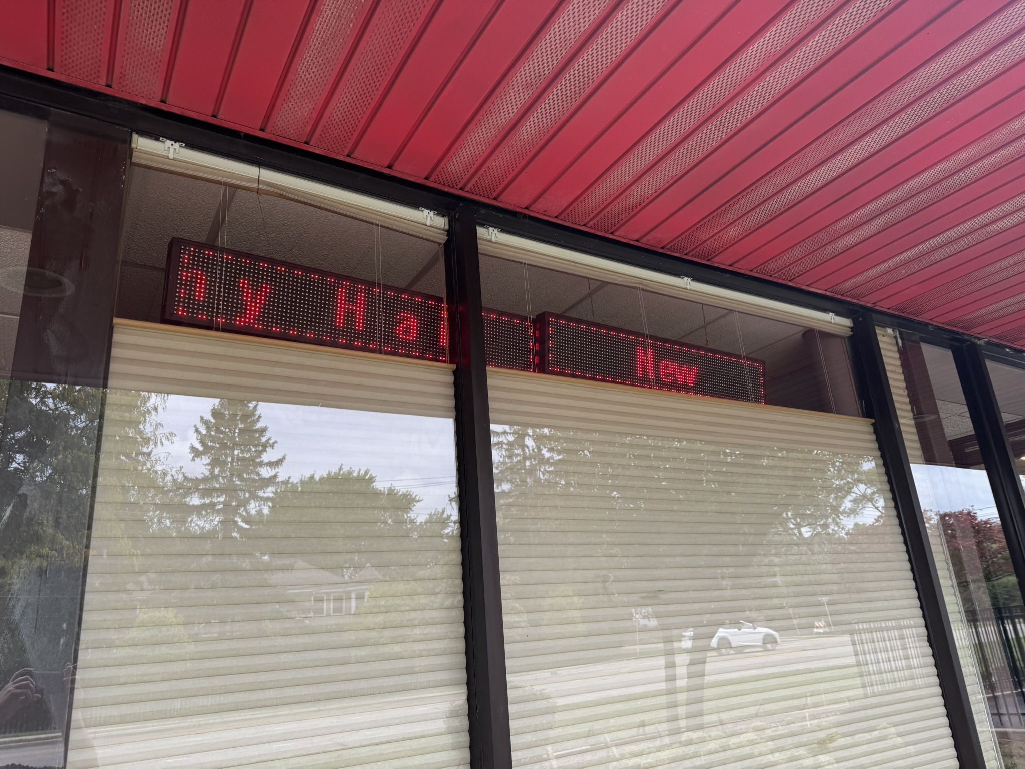 Electric Sign - Pick Up Only Nov 1st Or 2nd 