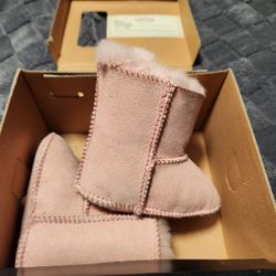 Staheekum Baby Boots