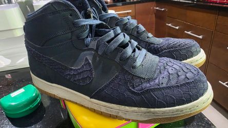 Nike Dunk High Sneakers Snake Skin Pattern