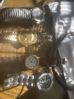 Vintage watch diver watches $1