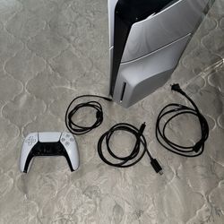 Ps5 with all cables and controller