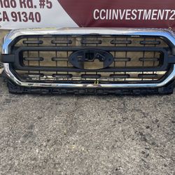 2021-2023 FORD F150 XLT GRILLE USED OEM