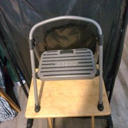 1 Step All Steel Folding Step Stool.