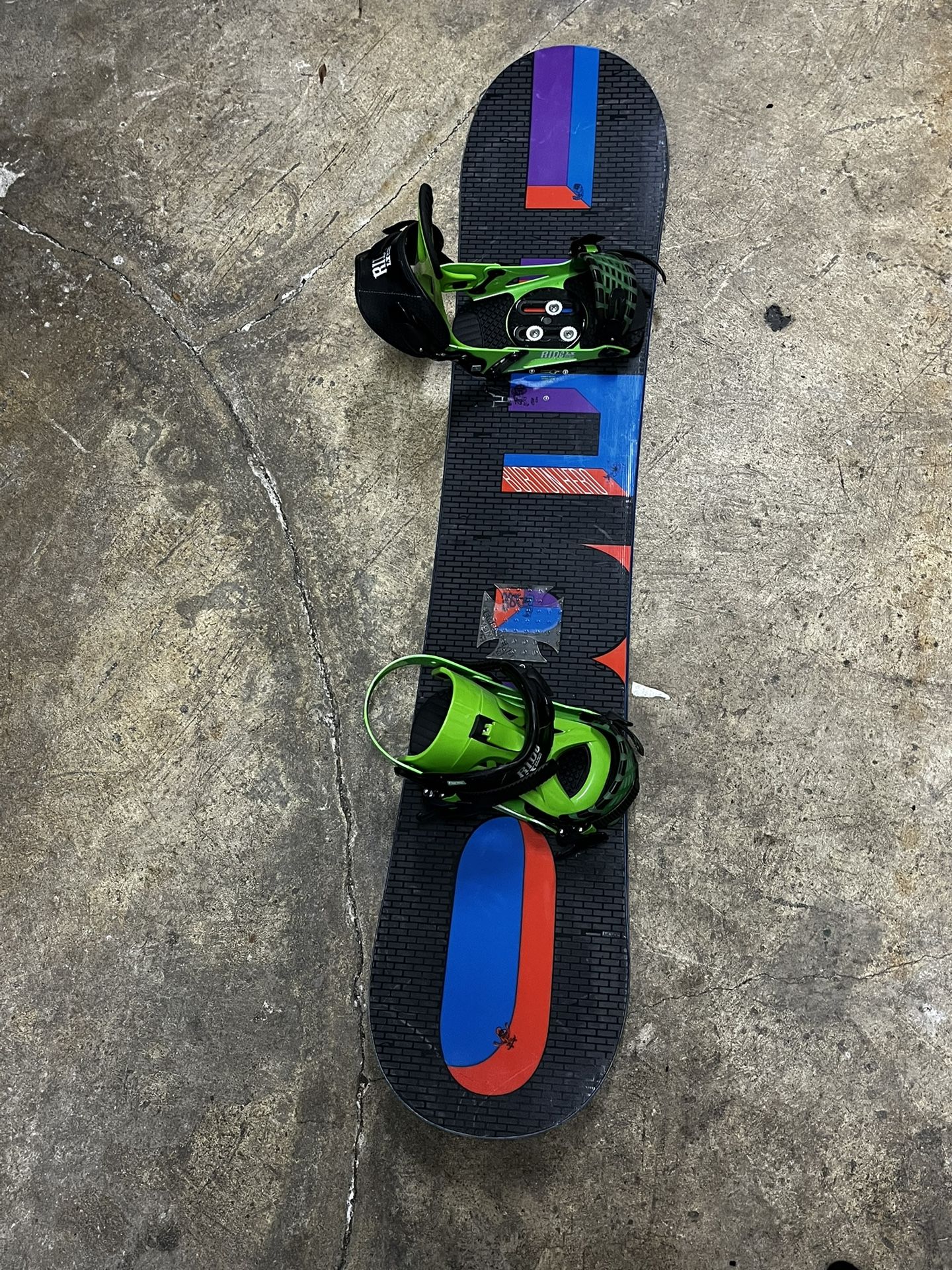 Snowboard