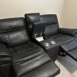 Couch/love Seat Reclining With Cup Holders. 