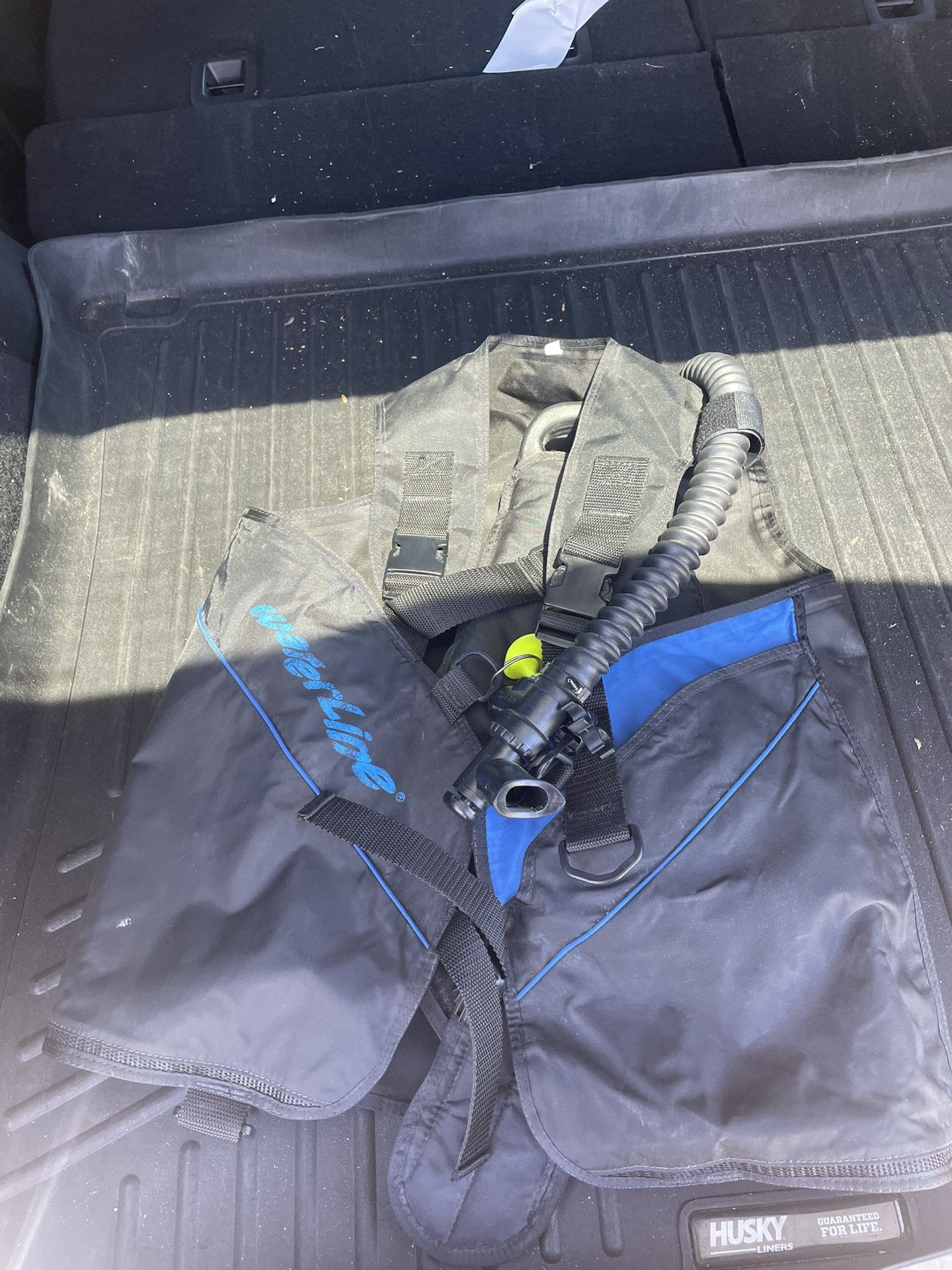 Scuba Buoyancy Vest
