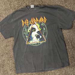 New! Concert Merchandise Def Leppard 2022 Stadium Tour San Diego Petco Park Original - T-shirt