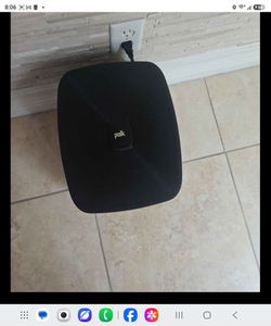 Polk Audio Soundbar and Wireless Subwoofer