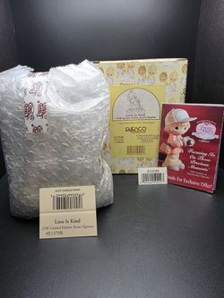 Precious Moments 1998 Limited Edition Figurine E1379R Love Is Kind Brand New