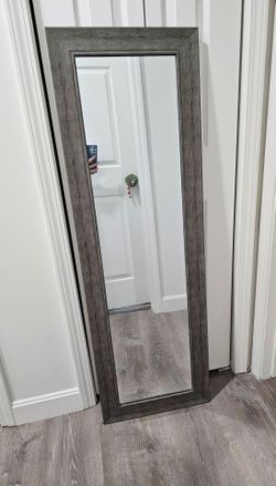 Great condition full length mirror