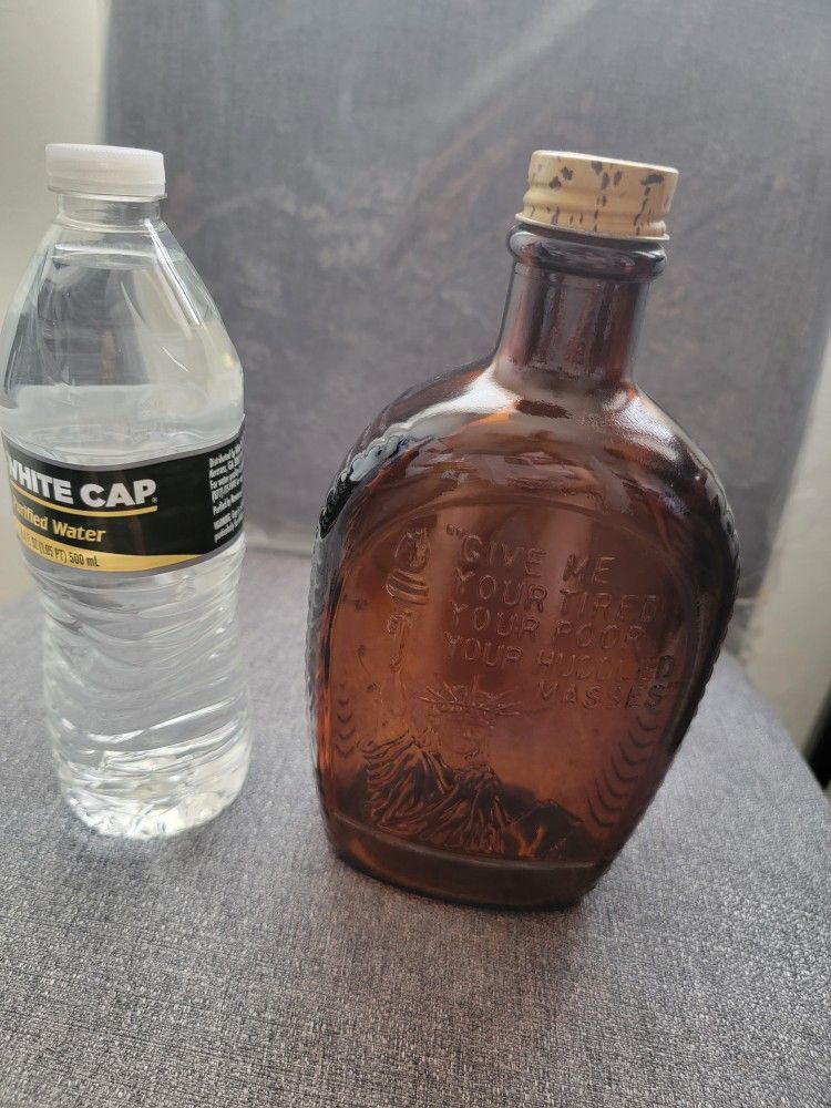 Log Cabins Collectors Item Of Statue Of Liberty