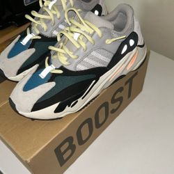 Wave Runner 700 
