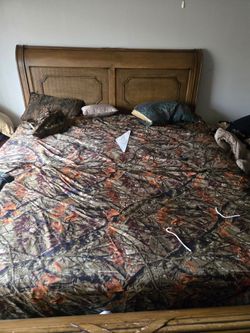 King size bed....box spring...headboard