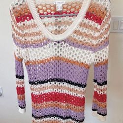 Size Small Sweater Pickup From Northridge Area