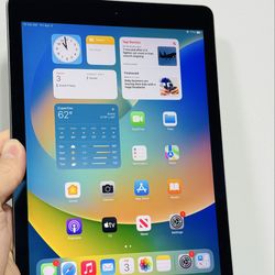 Like New Apple iPad Pro 9.7 128GB Ready for Use