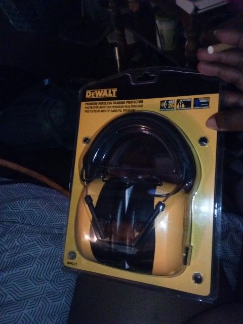 Dewalt