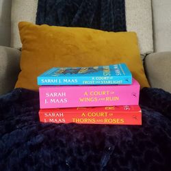 ACOTAR SERIES ( INCOMPLETE)