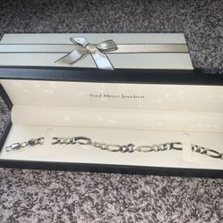 Silver Wrist Bracelet 