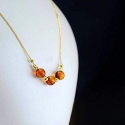 14k GOLD AMBER BEAD NECKLACE 