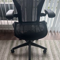 Herman miller Size B Chair Classic OBO 