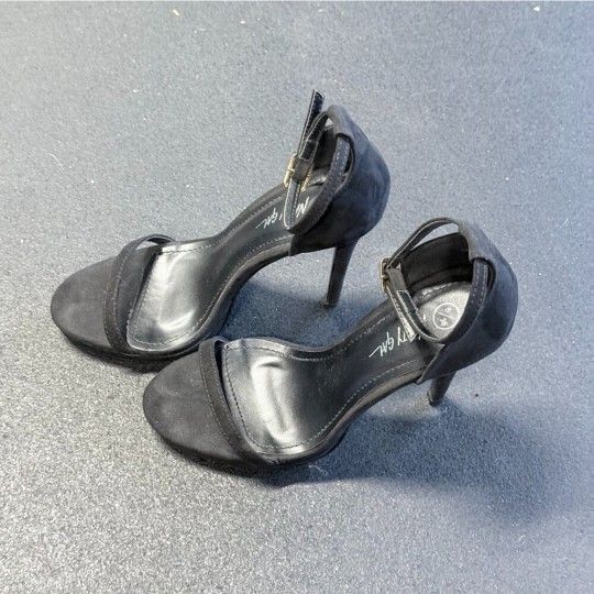 Women's Black Suede Heels - Night Out Must Have