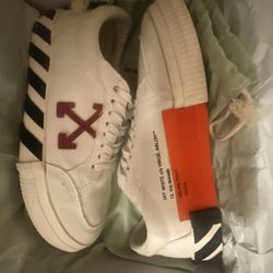OFF-White Talla 9.5 Hombre Size 9.5 Men