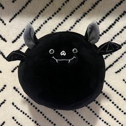 Bat squish mallow 