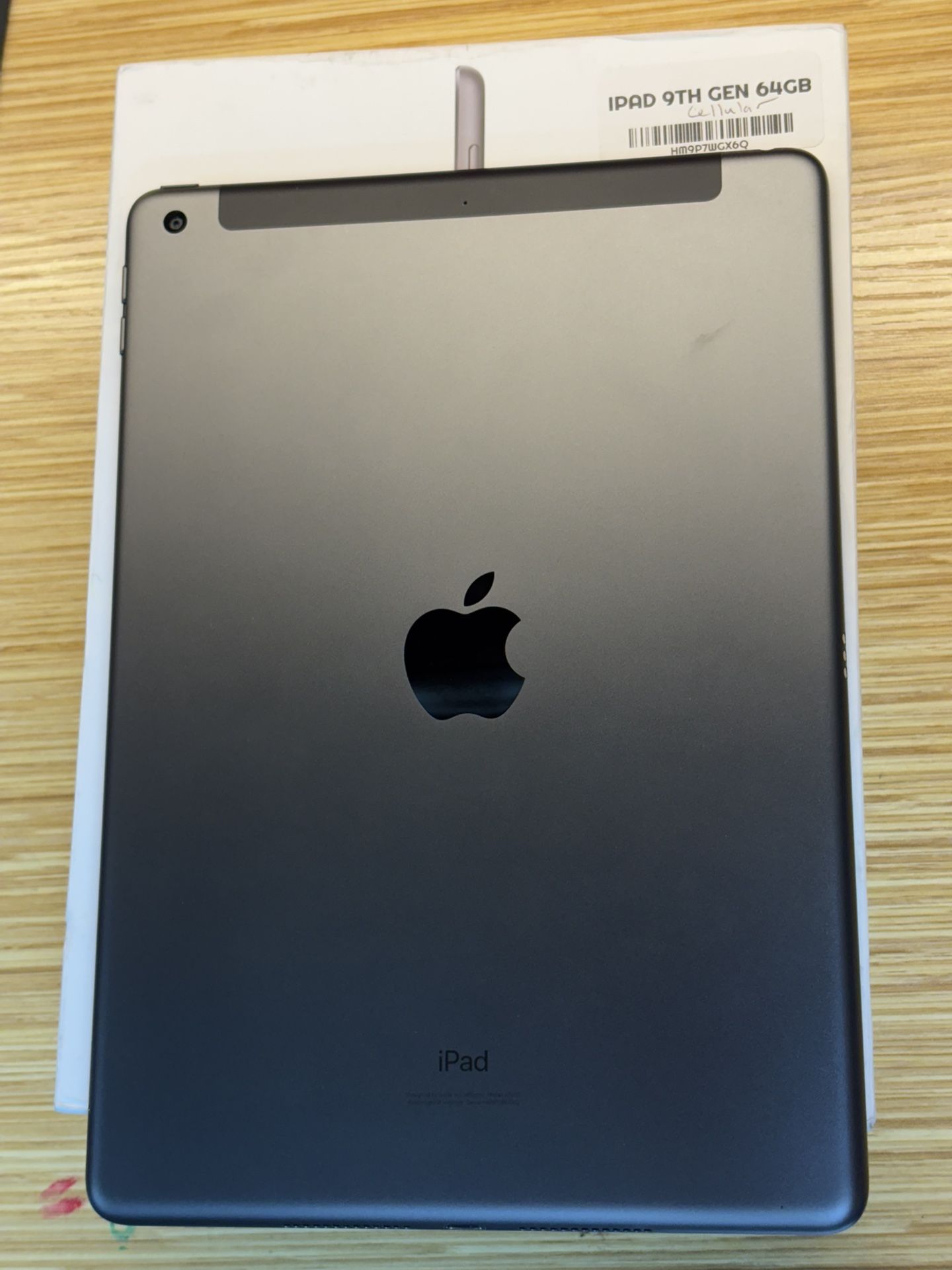 On Sale iPad 9th 64GB WiFi + Cellular