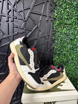 Aj1 Nike Air Jordan 1 Low Travis Scott Olive green Size 7,7.5,8,8.5,9,9.5,10,11,12
