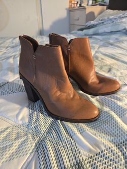 Ankle Leather Boots Size 5 NWOT