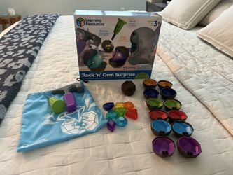 Rock ‘N’ Gem Surprise (Learning Resources) 