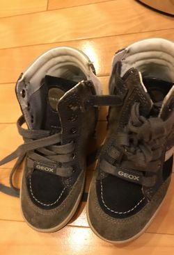 Geox shoes for toddlers Sz 10