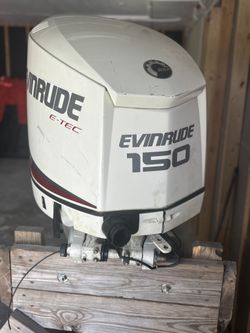 2010 Evinrude 150 HP. For Parts