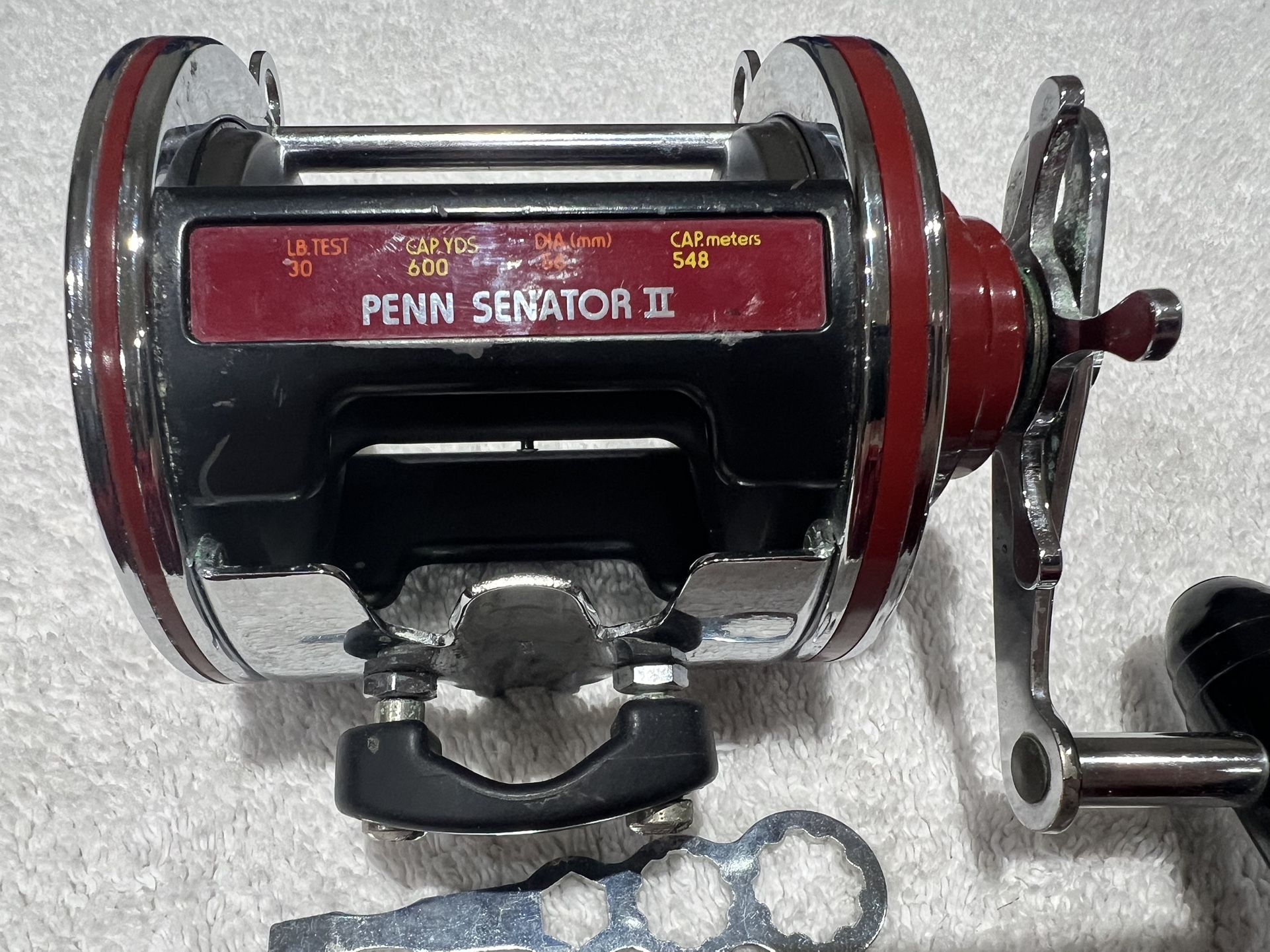 Vintage Penn 113HLW Fishing Reel