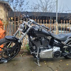 2016 Harley Davidson Breakout