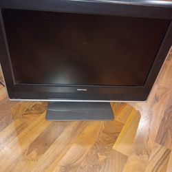 24" Toshiba TV/DVD  Combo