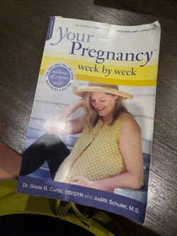 Pregnancy week by week book