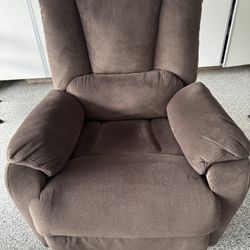 Power Lift Recliner