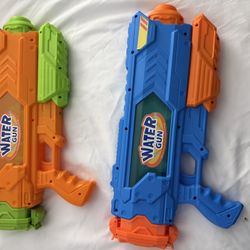 Water Guns 