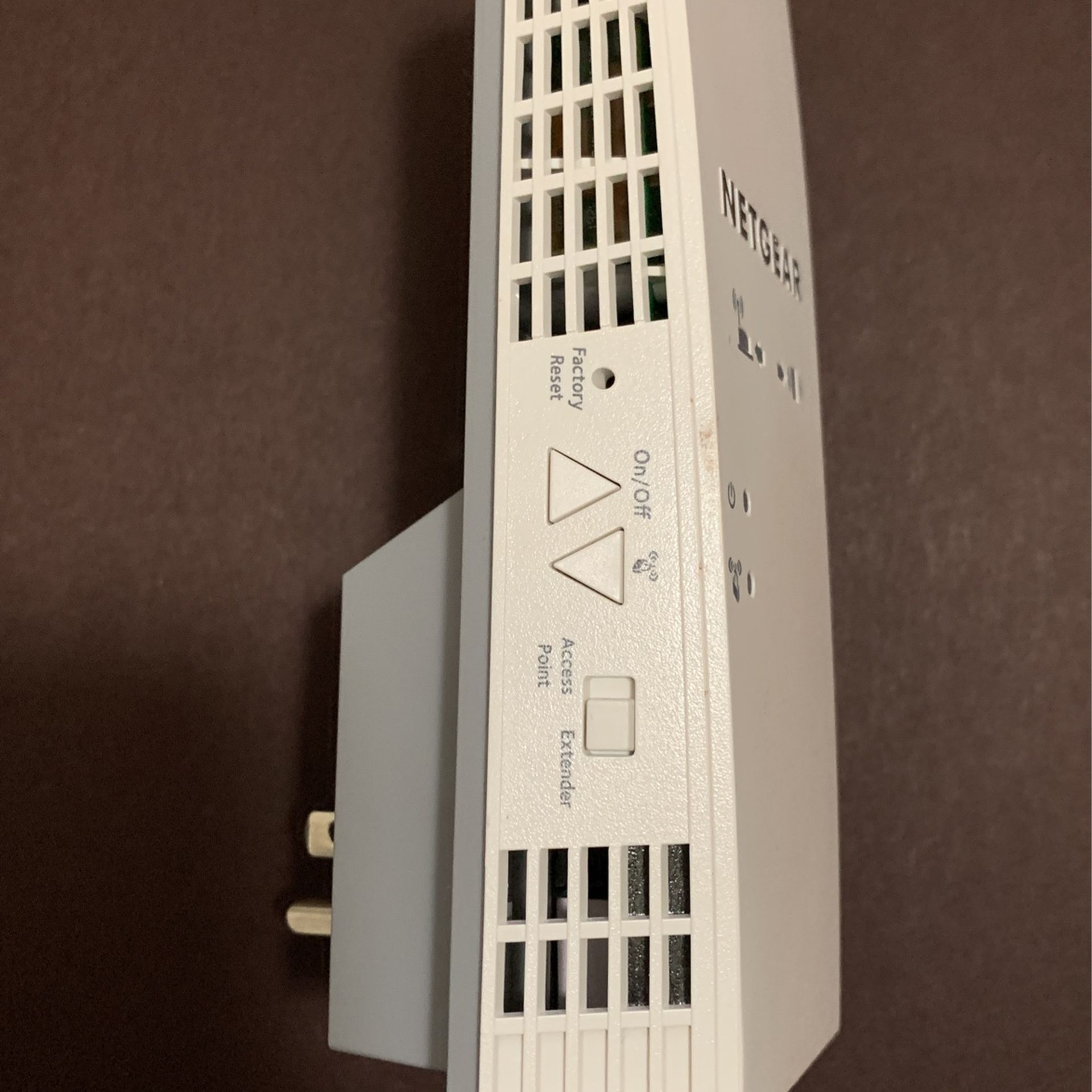 Netgear Nighthawk X4 AC2200 WiFi Mesh Extender