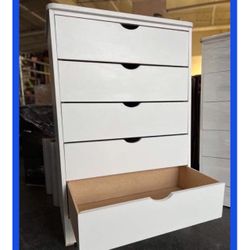 5 drawers dresser / Five drawers dresser / Cajonera / Comoda